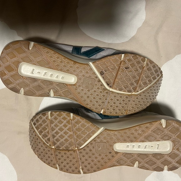 Veja Condor - Gray and Teal Sneakers - Picture 3 of 7